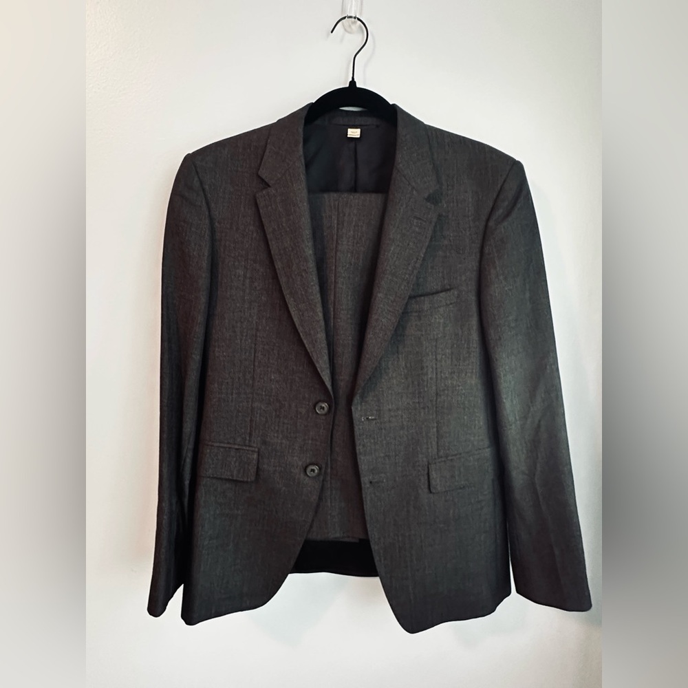 Burberry Charcoal Men's Wool Suit